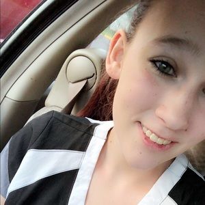 Meet your Posher, Kaylee